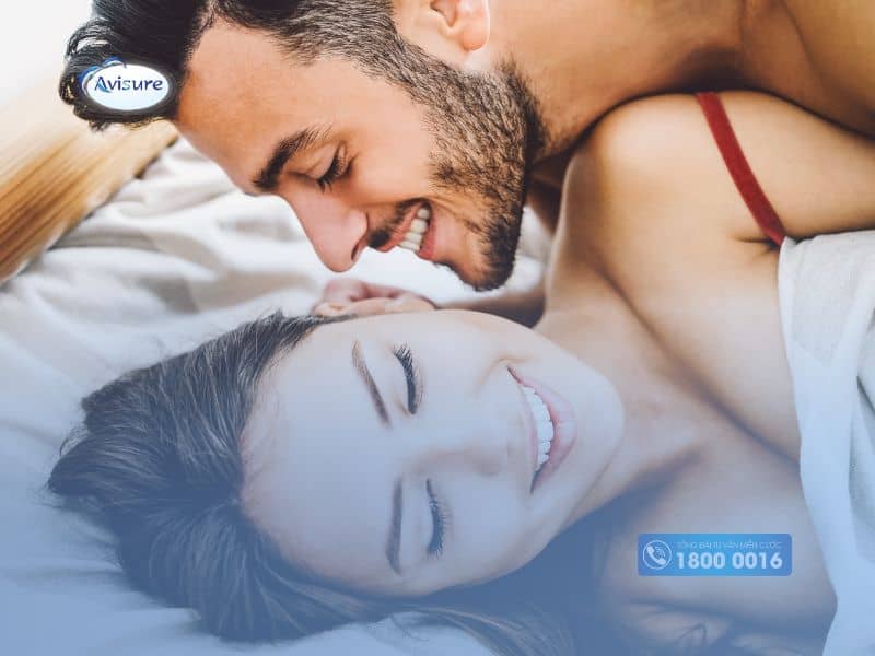 7 Tư thế quan hệ để sinh con trai webtretho - Tư thế nằm nghiêng